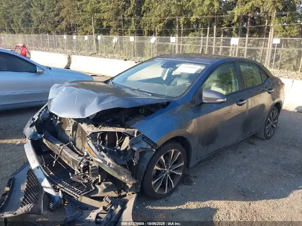 2T1BURHE8HC765038 2017 TOYOTA COROLLA - Image 2