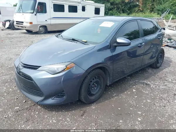 2T1BURHE8HC767095 2017 TOYOTA COROLLA - Image 2
