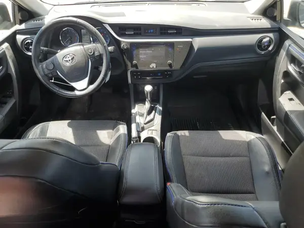 2T1BURHE8HC767503 2017 TOYOTA COROLLA - Image 8