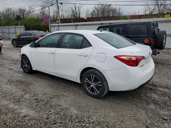 2T1BURHE8HC767520 2017 TOYOTA COROLLA - Image 2