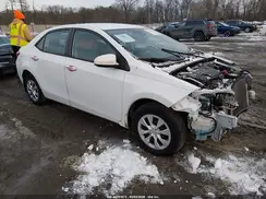 2T1BURHE8HC768991 2017 TOYOTA COROLLA