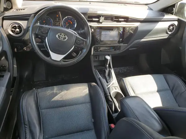 2T1BURHE8HC771602 2017 TOYOTA COROLLA - Image 8