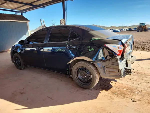 2T1BURHE8HC773351 2017 TOYOTA COROLLA - Image 2