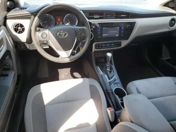 2T1BURHE8HC773558 2017 TOYOTA COROLLA - Image 8