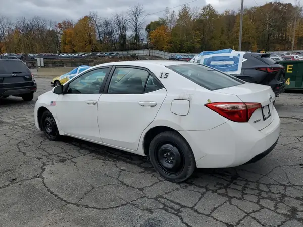 2T1BURHE8HC778548 2017 TOYOTA COROLLA - Image 2