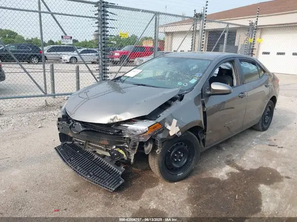 2T1BURHE8HC779425 2017 TOYOTA COROLLA - Image 2