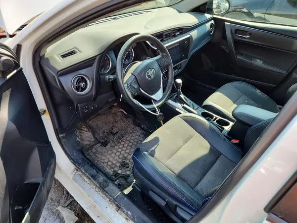 2T1BURHE8HC783958 2017 TOYOTA COROLLA - Image 8