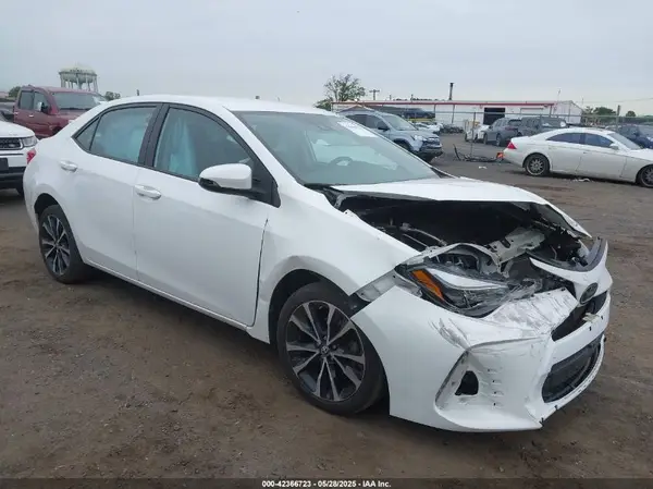 2T1BURHE8HC787010 2017 TOYOTA COROLLA - Image 1