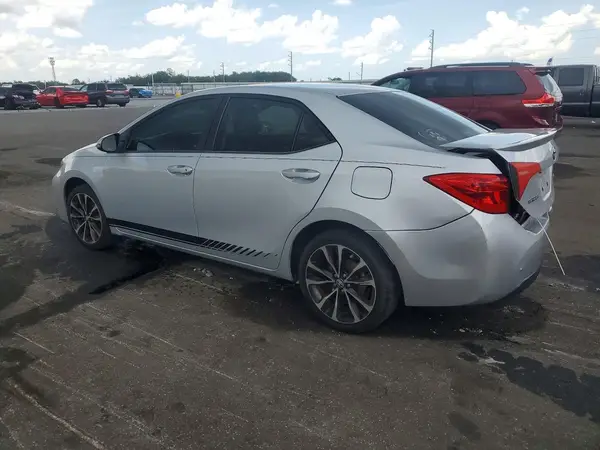 2T1BURHE8HC787363 2017 TOYOTA COROLLA - Image 2