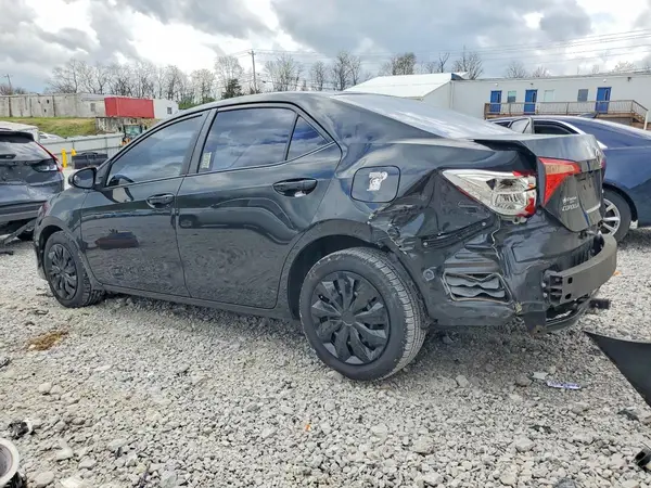 2T1BURHE8HC787685 2017 TOYOTA COROLLA - Image 2