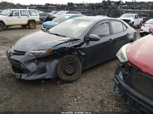 2T1BURHE8HC788349 2017 TOYOTA COROLLA - Image 2