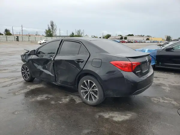 2T1BURHE8HC795947 2017 TOYOTA COROLLA - Image 2
