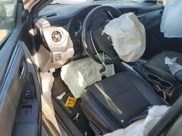2T1BURHE8HC798704 2017 TOYOTA COROLLA - Image 8