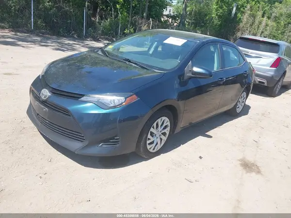 2T1BURHE8HC806929 2017 TOYOTA COROLLA - Image 2