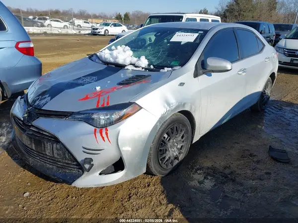 2T1BURHE8HC809412 2017 TOYOTA COROLLA - Image 2