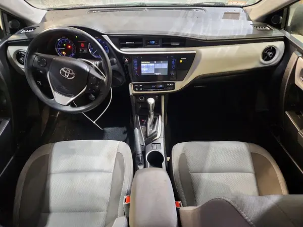 2T1BURHE8HC810575 2017 TOYOTA COROLLA - Image 8
