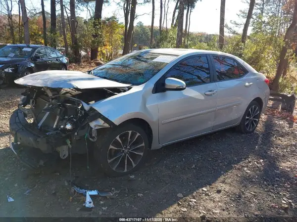 2T1BURHE8HC813105 2017 TOYOTA COROLLA - Image 2