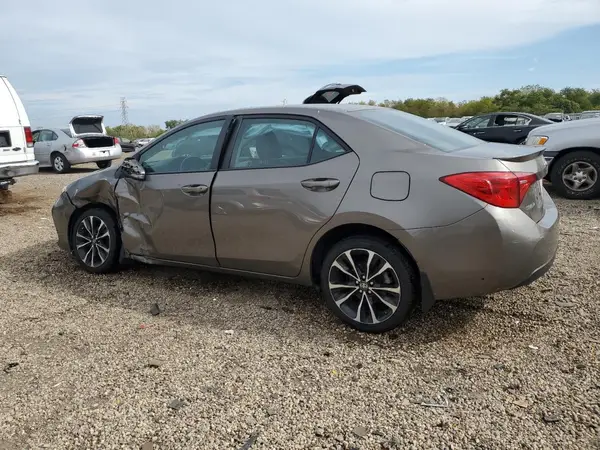 2T1BURHE8HC815713 2017 TOYOTA COROLLA - Image 2