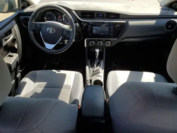 2T1BURHE8HC815792 2017 TOYOTA COROLLA - Image 8
