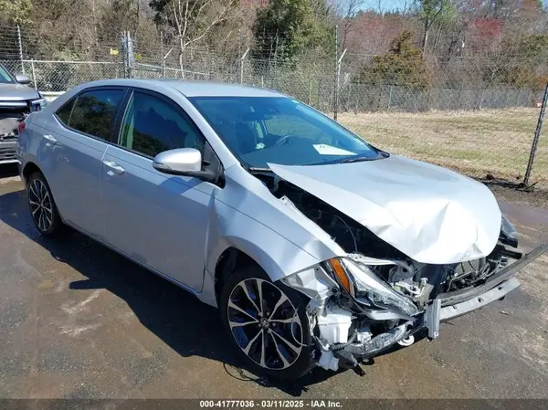 2T1BURHE8HC820135 2017 TOYOTA COROLLA - Image 1