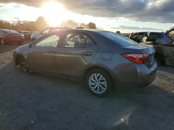2T1BURHE8HC820748 2017 TOYOTA COROLLA - Image 2