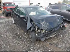 2T1BURHE8HC825741 2017 TOYOTA COROLLA