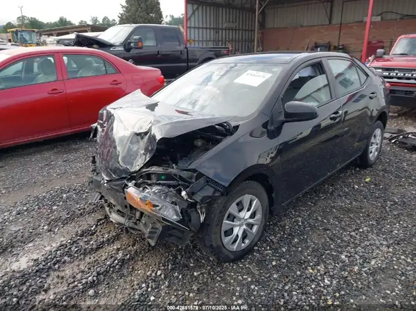 2T1BURHE8HC825741 2017 TOYOTA COROLLA - Image 2