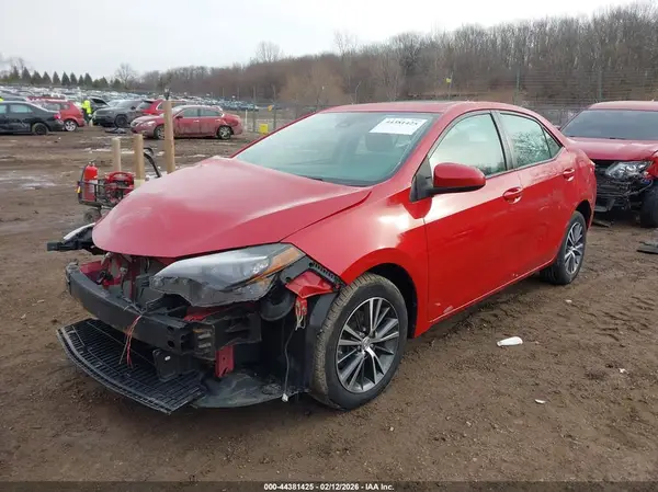 2T1BURHE8HC826565 2017 TOYOTA COROLLA - Image 2