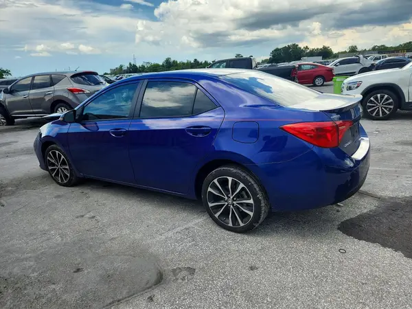 2T1BURHE8HC829997 2017 TOYOTA COROLLA - Image 2