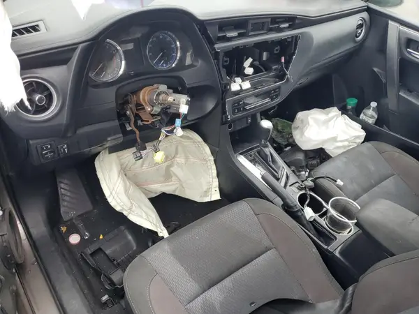 2T1BURHE8HC831099 2017 TOYOTA COROLLA - Image 8