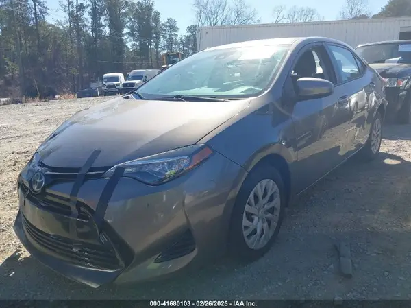 2T1BURHE8HC834214 2017 TOYOTA COROLLA - Image 2