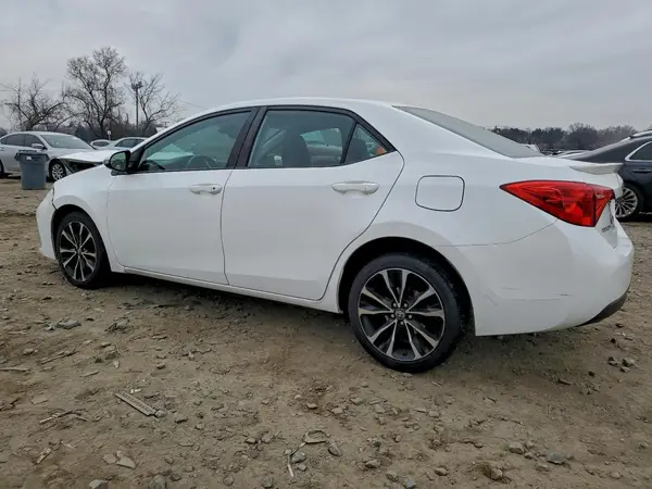 2T1BURHE8HC840739 2017 TOYOTA COROLLA - Image 2