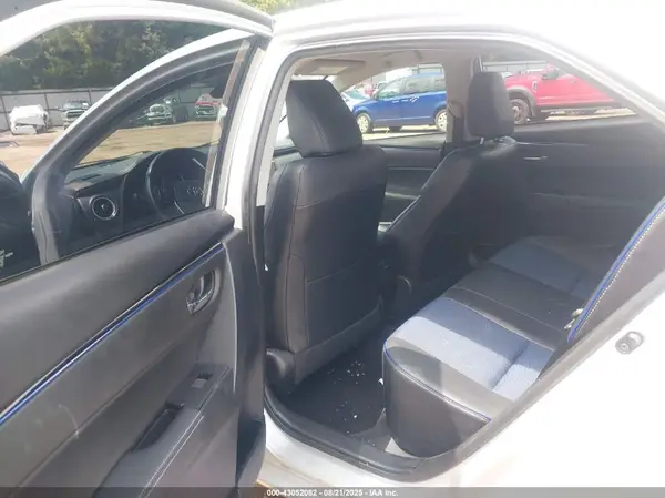 2T1BURHE8HC843463 2017 TOYOTA COROLLA - Image 8