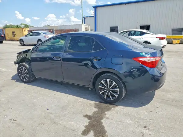 2T1BURHE8HC843513 2017 TOYOTA COROLLA - Image 2