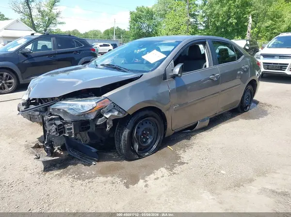 2T1BURHE8HC846069 2017 TOYOTA COROLLA - Image 2