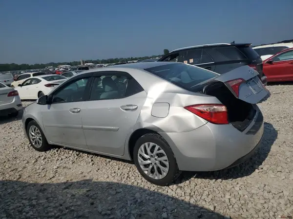 2T1BURHE8HC846220 2017 TOYOTA COROLLA - Image 2
