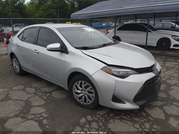 2T1BURHE8HC850137 2017 TOYOTA COROLLA - Image 1