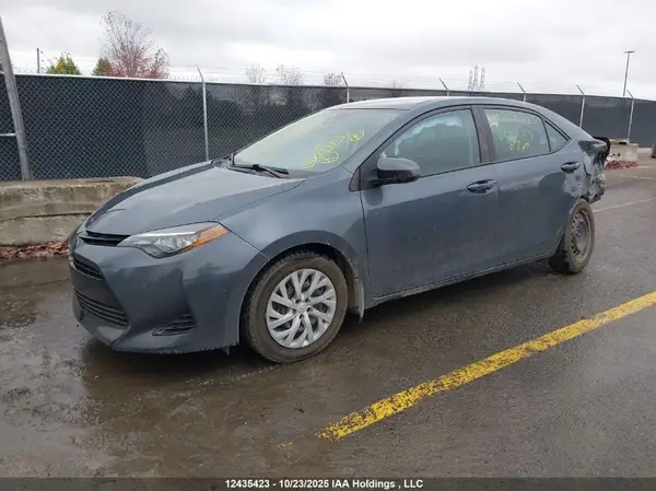 2T1BURHE8HC850509 2017 TOYOTA COROLLA - Image 2