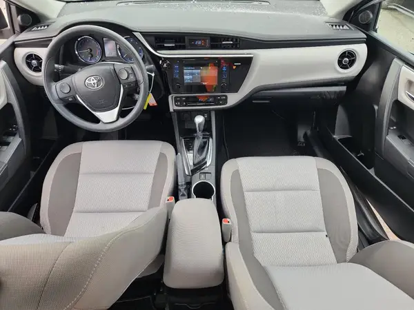 2T1BURHE8HC852485 2017 TOYOTA COROLLA - Image 8
