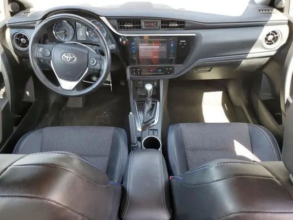 2T1BURHE8HC856181 2017 TOYOTA COROLLA - Image 8
