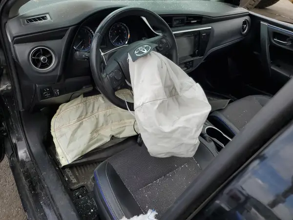 2T1BURHE8HC857606 2017 TOYOTA COROLLA - Image 8