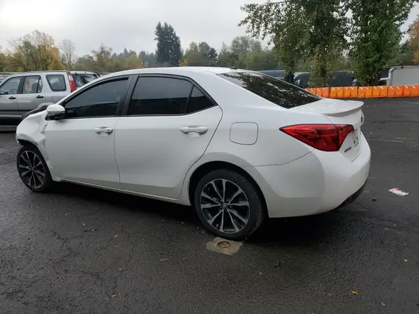2T1BURHE8HC859680 2017 TOYOTA COROLLA - Image 2