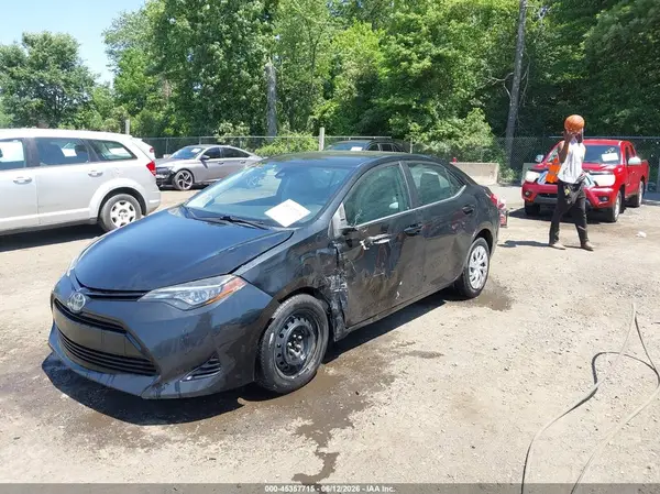 2T1BURHE8HC861686 2017 TOYOTA COROLLA - Image 2