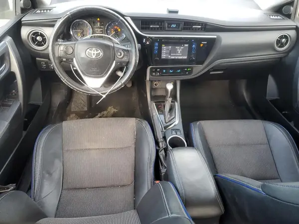 2T1BURHE8HC865365 2017 TOYOTA COROLLA - Image 8