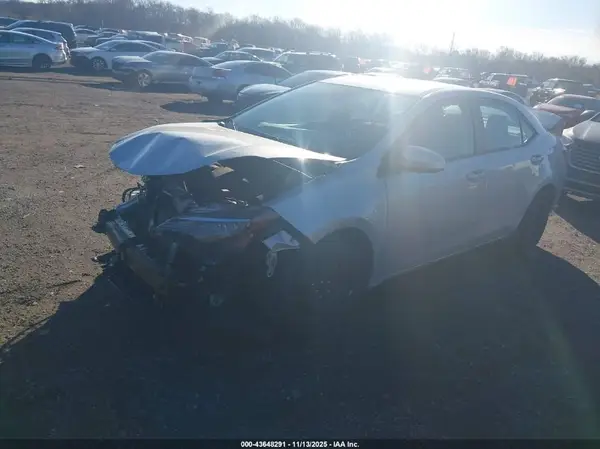 2T1BURHE8HC866273 2017 TOYOTA COROLLA - Image 2