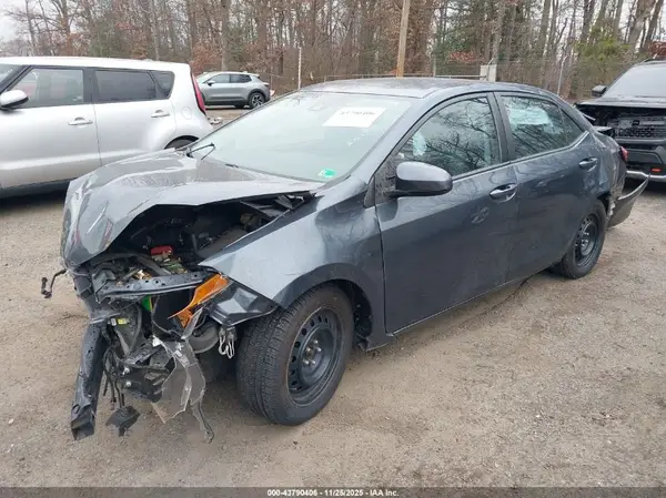 2T1BURHE8HC867374 2017 TOYOTA COROLLA - Image 2