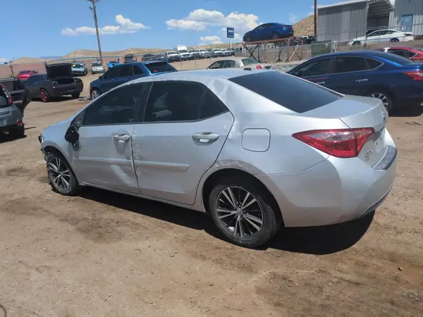 2T1BURHE8HC868959 2017 TOYOTA COROLLA - Image 2