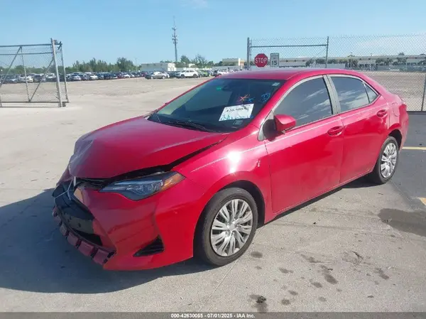 2T1BURHE8HC870100 2017 TOYOTA COROLLA - Image 2