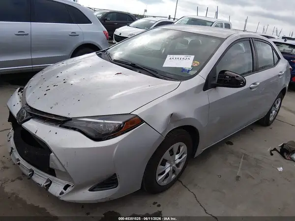 2T1BURHE8HC873241 2017 TOYOTA COROLLA - Image 2