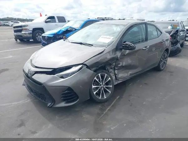 2T1BURHE8HC873384 2017 TOYOTA COROLLA - Image 2